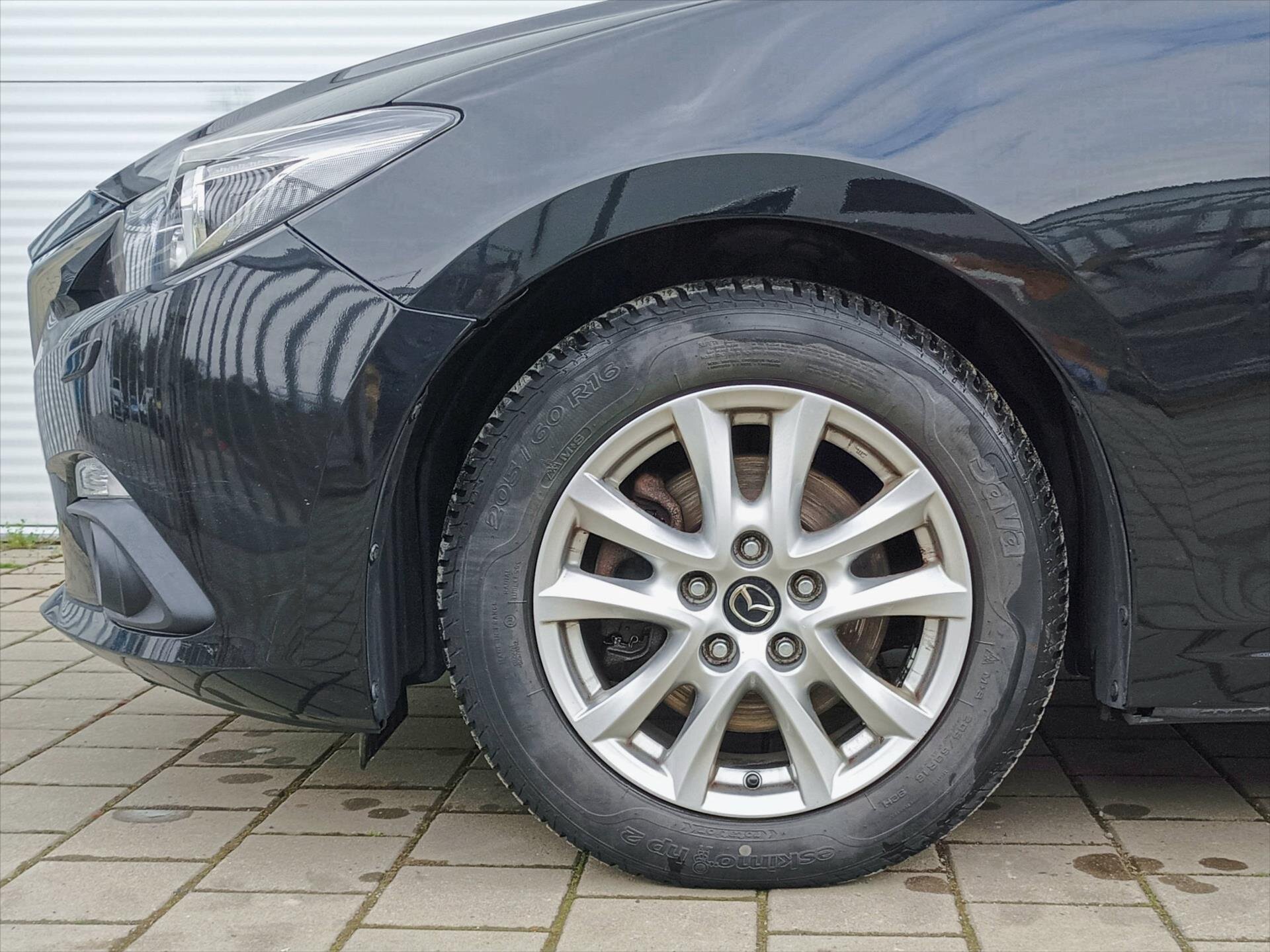 Mazda 3 Hatchback 1,5 l 77 kw