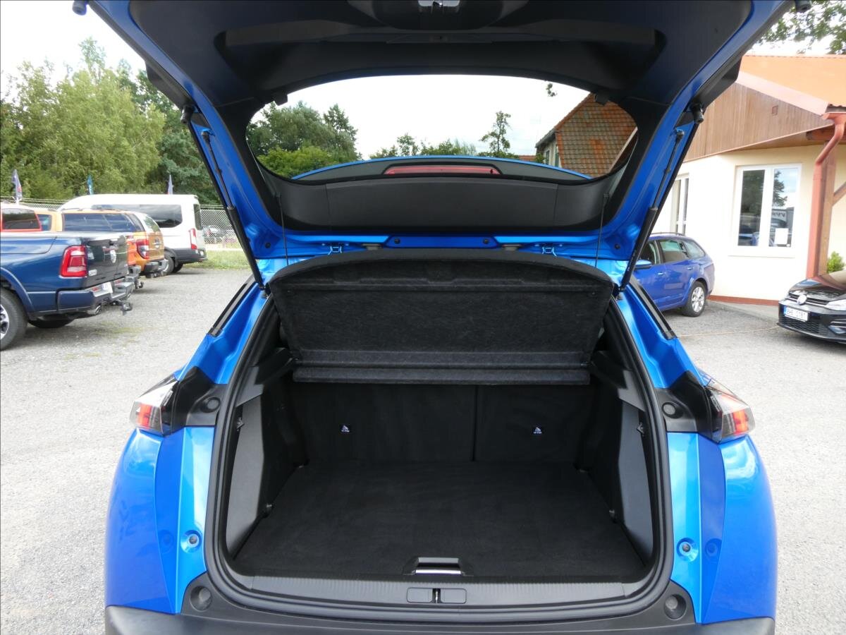 Peugeot 2008 SUV 1,2 l 96 kw