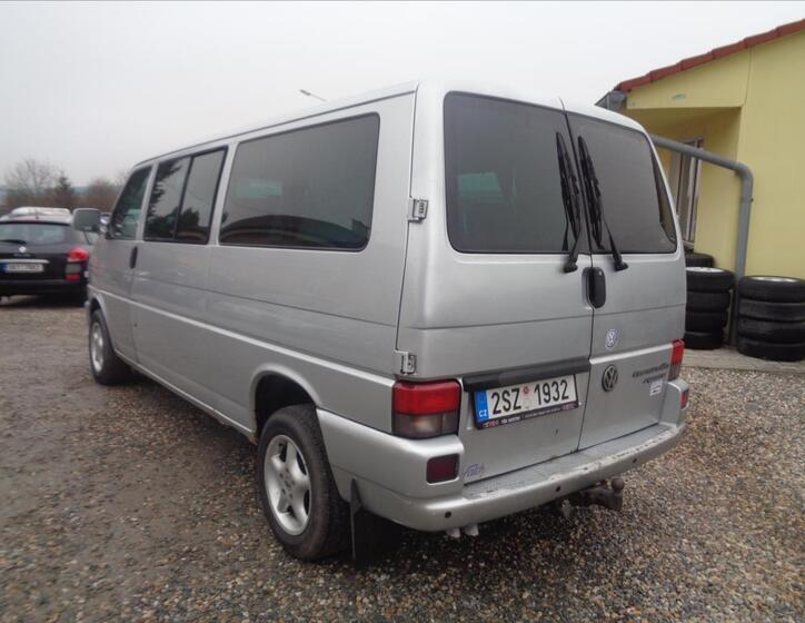 Volkswagen Caravelle 6