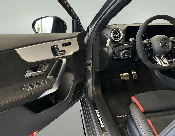 Mercedes-Benz Třídy A 13