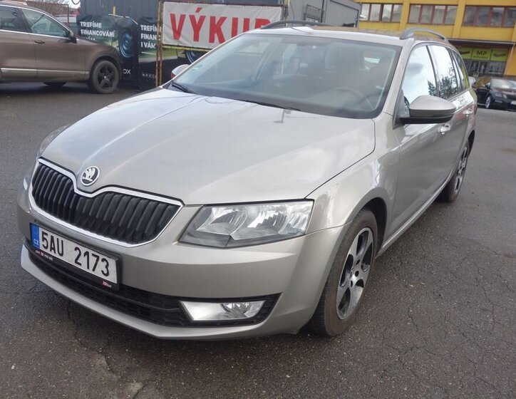 Škoda Octavia 1