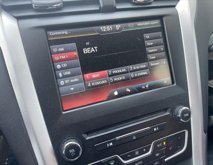 Ford Mondeo Kombi 2,0 l 110 kw