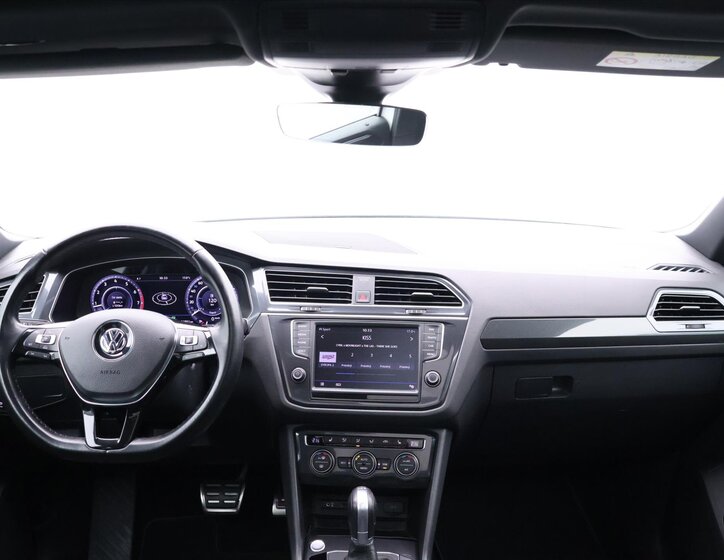 Volkswagen Tiguan 32