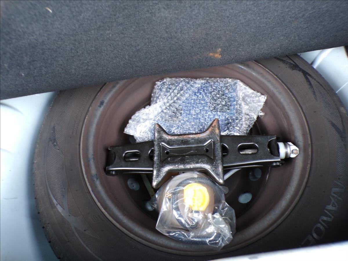 Renault Twingo Hatchback 1,1 l 43 kw