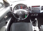 Mitsubishi Outlander SUV / Terénní 2,4 l 125 kw