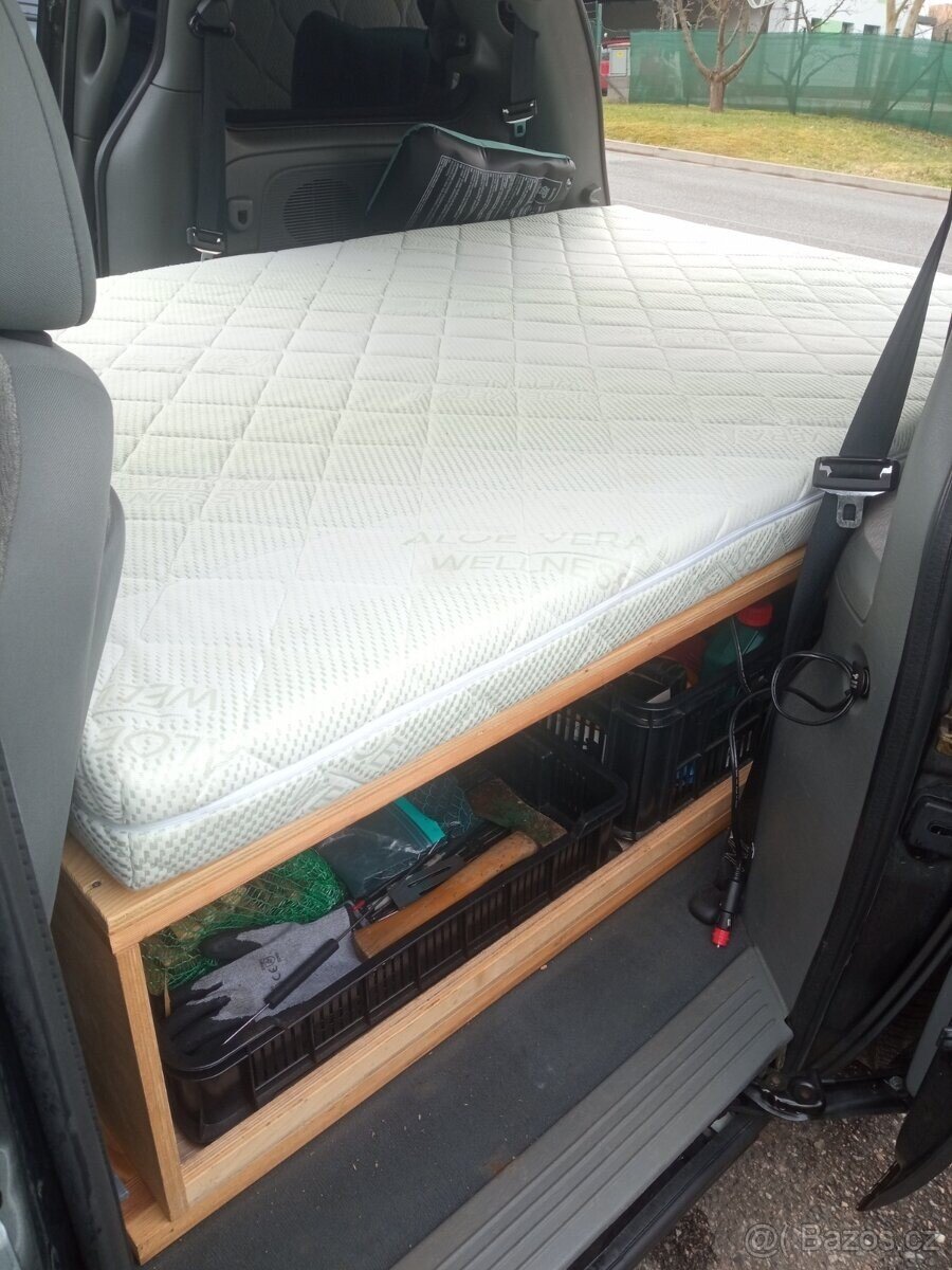 Chrysler Voyager Kombi 0,0 0