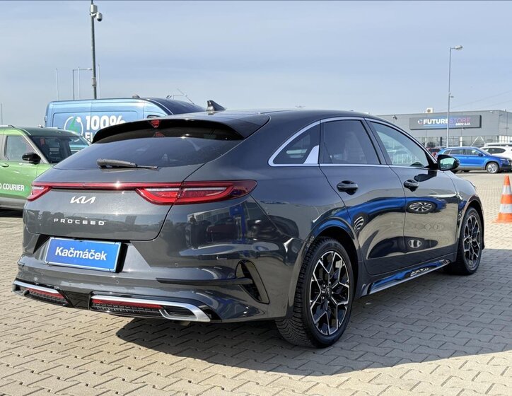 KIA ProCeed Hatchback 1,5 l 117 kw