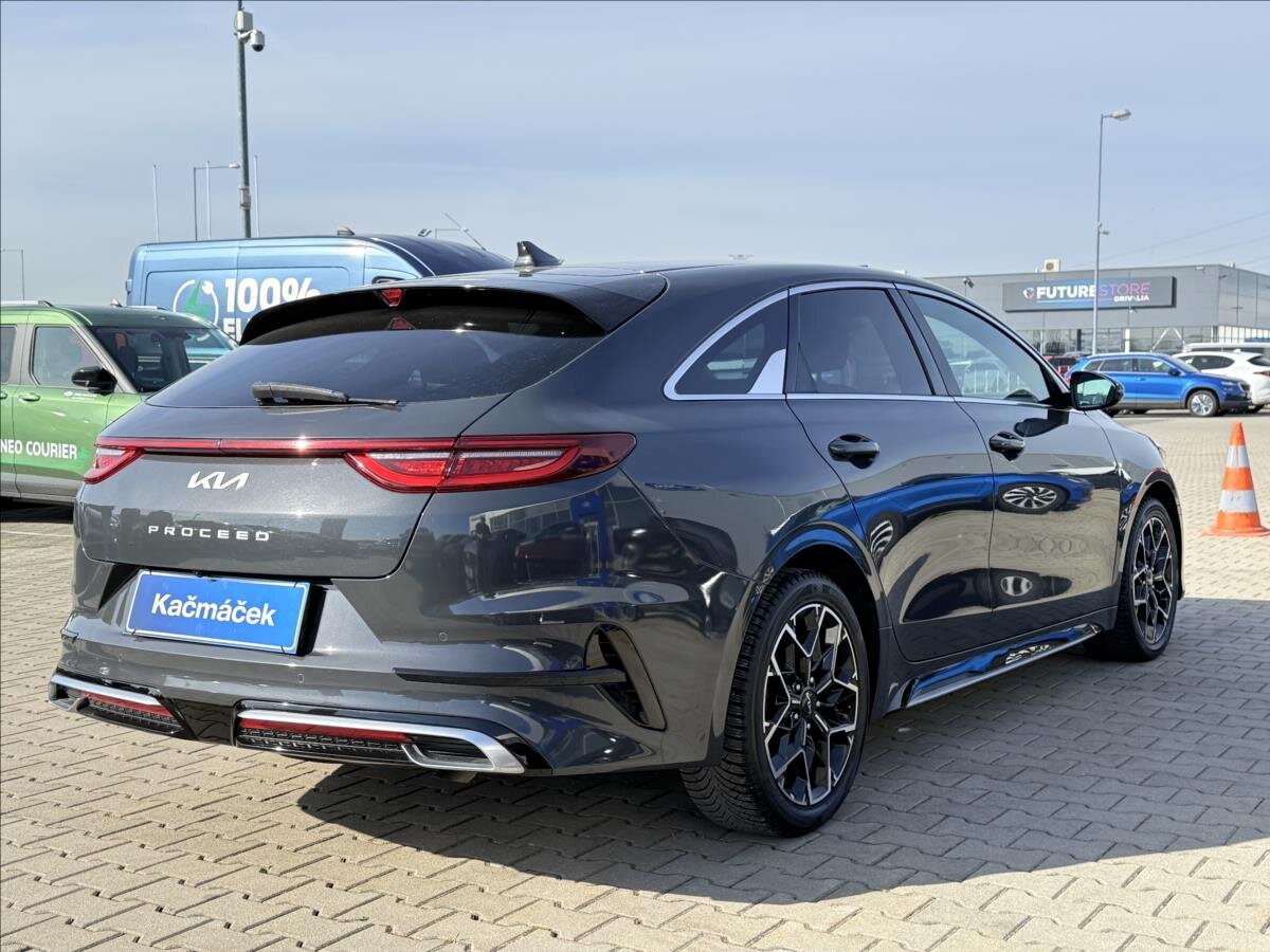 KIA ProCeed Hatchback 1,5 l 117 kw