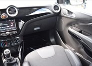 Opel Adam Hatchback 999,0 66 kw
