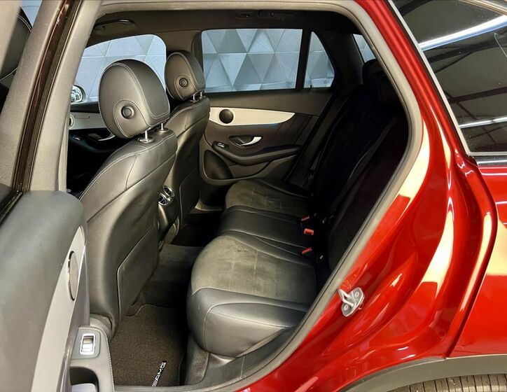 Mercedes-Benz GLC 12