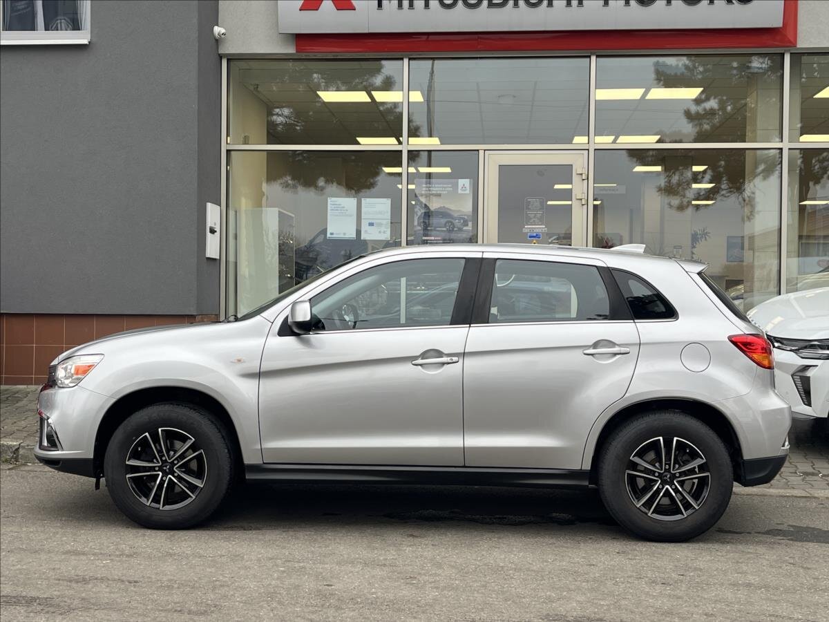 Mitsubishi ASX SUV / Terénní 1,6 l 86 kw