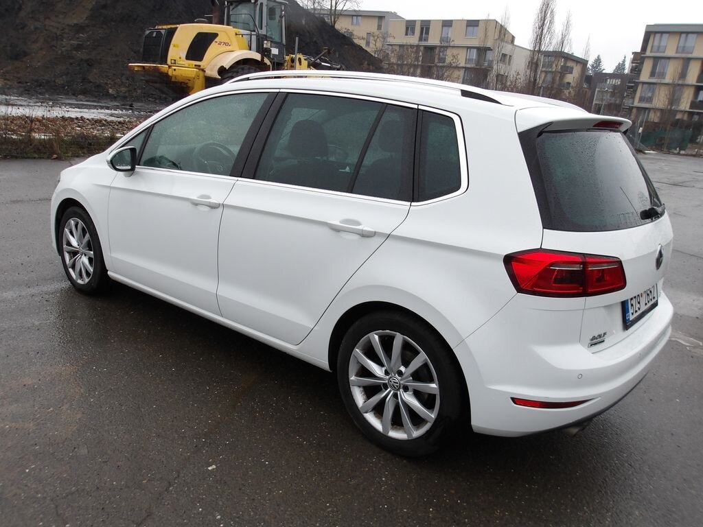 Volkswagen Touran Kombi 2,0 l 110 kw