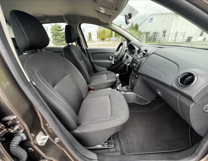 Dacia Logan Sedan / Limuzína 999,0 54 kw