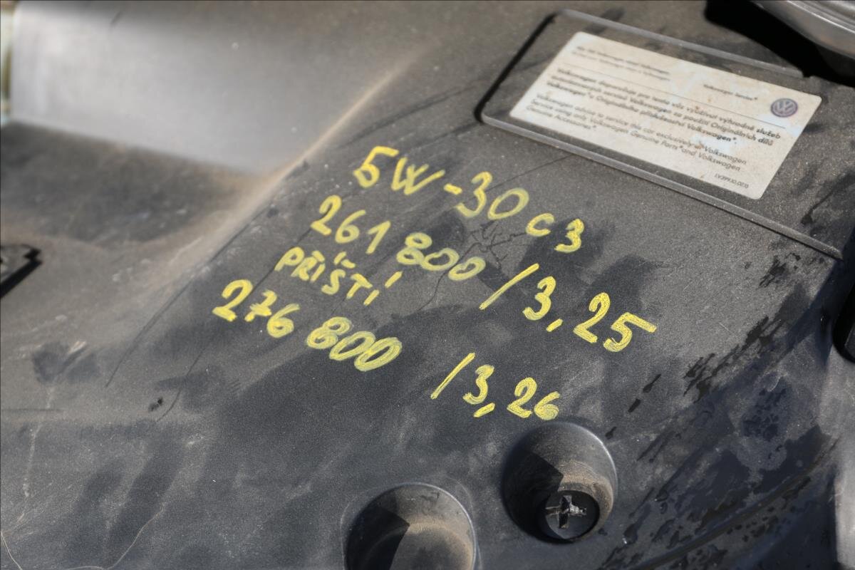 Volkswagen Multivan MPV 2,5 l 128 kw