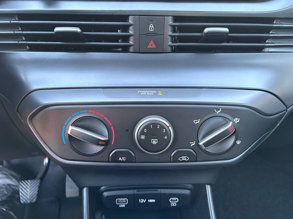 Hyundai i20 Hatchback 1,2 l 57 kw