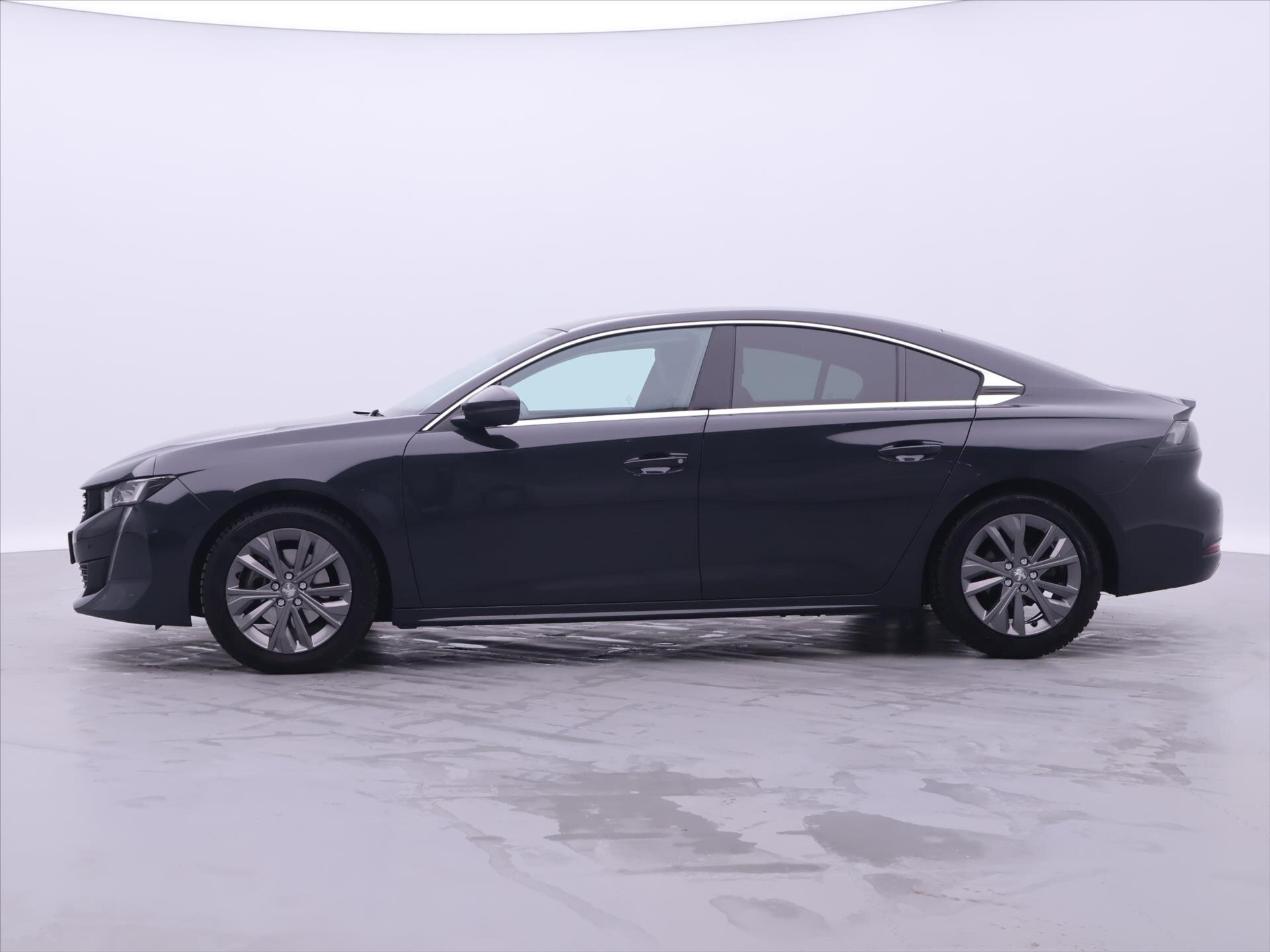 Peugeot 508 Liftback 1,6 l 133 kw