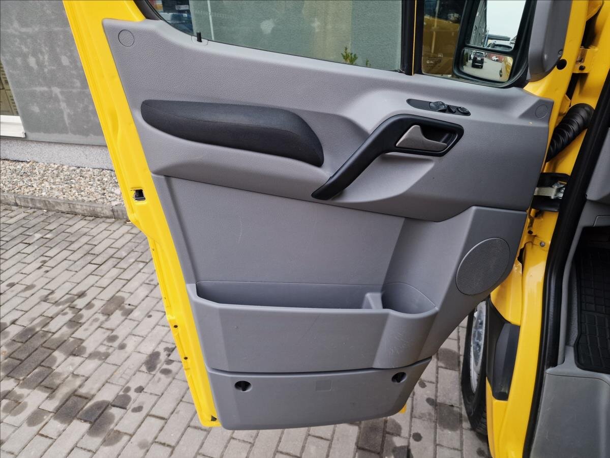 Volkswagen Crafter Skříň 2,0 l 100 kw