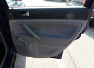 Volkswagen Passat Kombi 1,6 l 74 kw