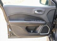 Jeep Compass 12