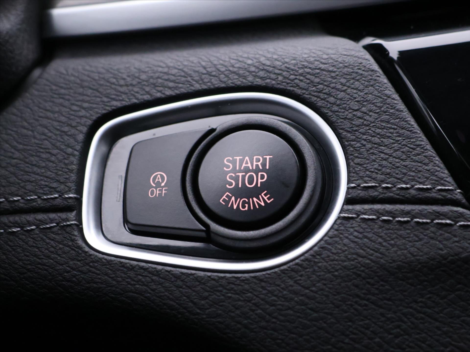 BMW X1 SUV 1,5 l 100 kw