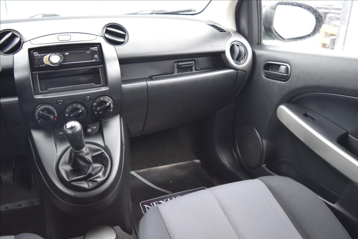 Mazda 2 Hatchback 1,3 l 55 kw