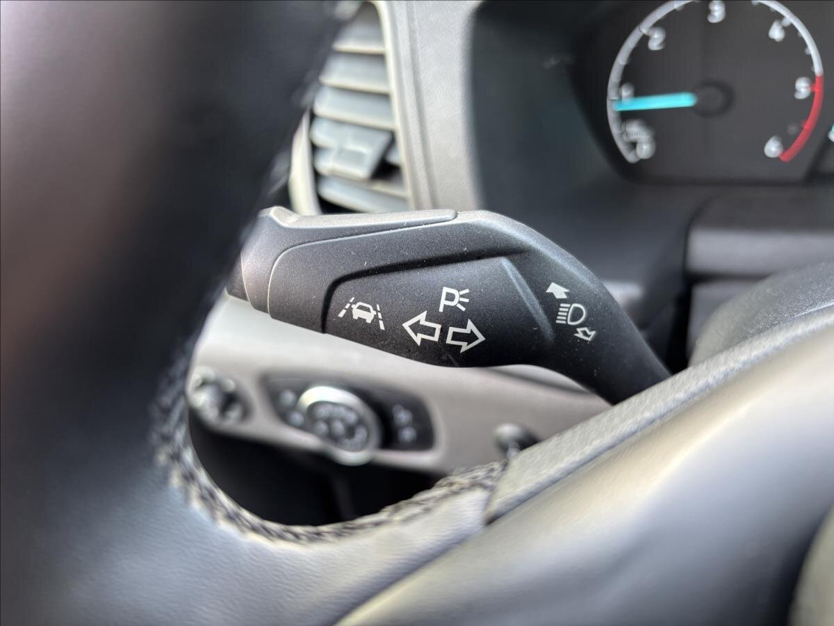 Ford Transit Skříň 2,0 l 96 kw