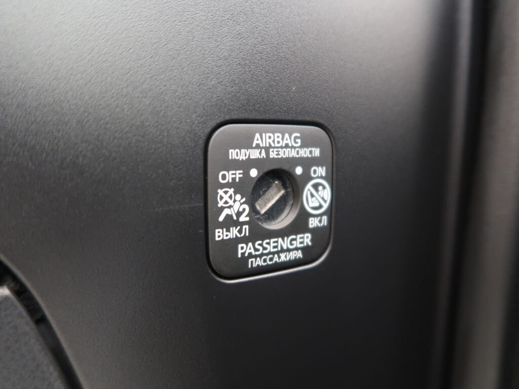 Toyota RAV4 SUV 2,5 l 131 kw