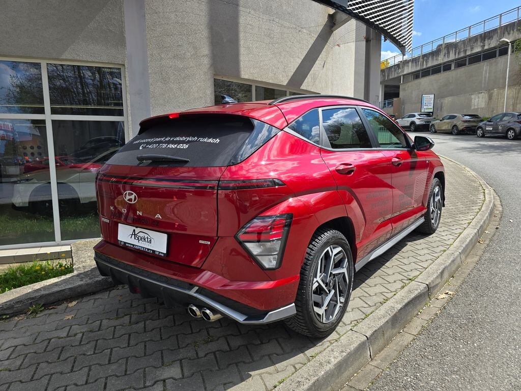 Hyundai Kona SUV / Terénní 1,6 l 125 kw