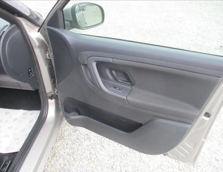 Škoda Fabia Hatchback 1,2 l 77 kw