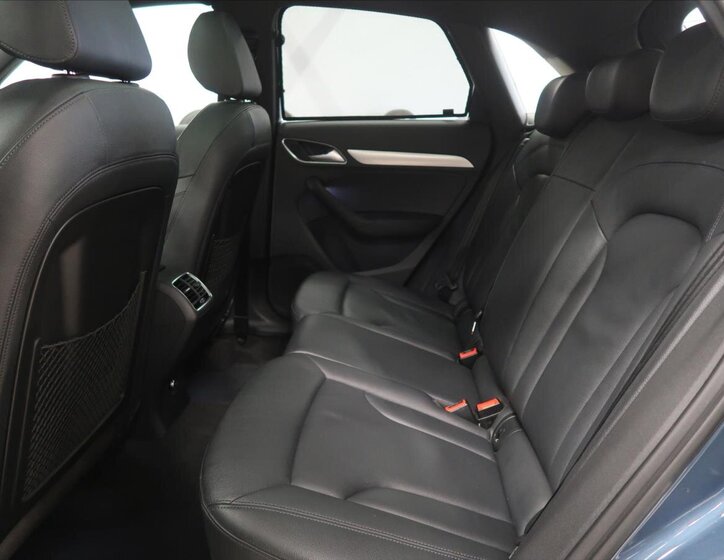 Audi Q3 SUV / Terénní 1,4 l 110 kw