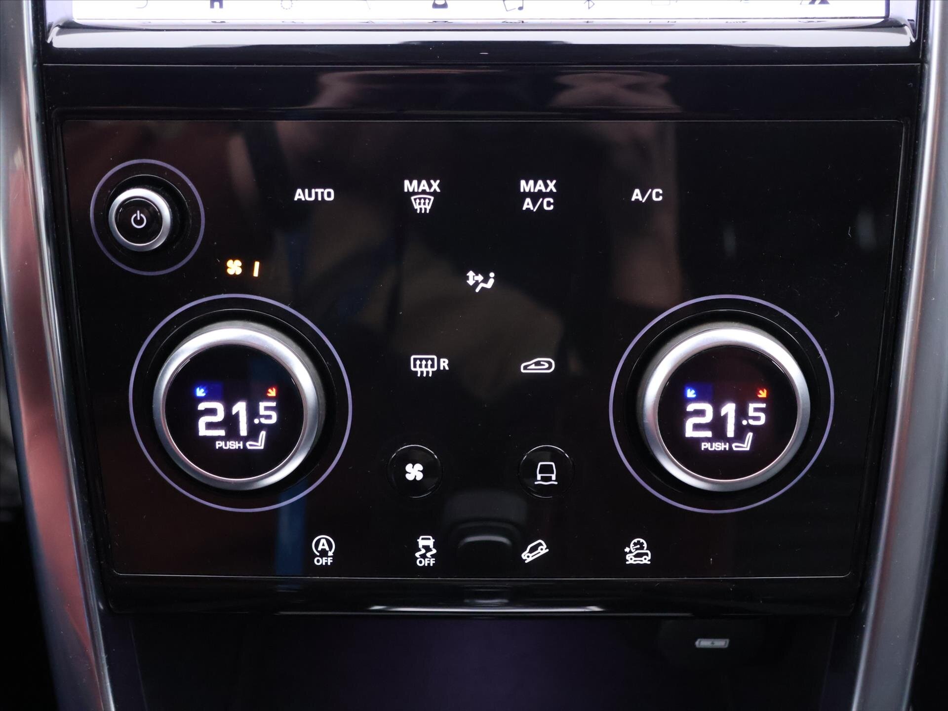 Land Rover Discovery Sport SUV / Terénní 2,0 l 110 kw