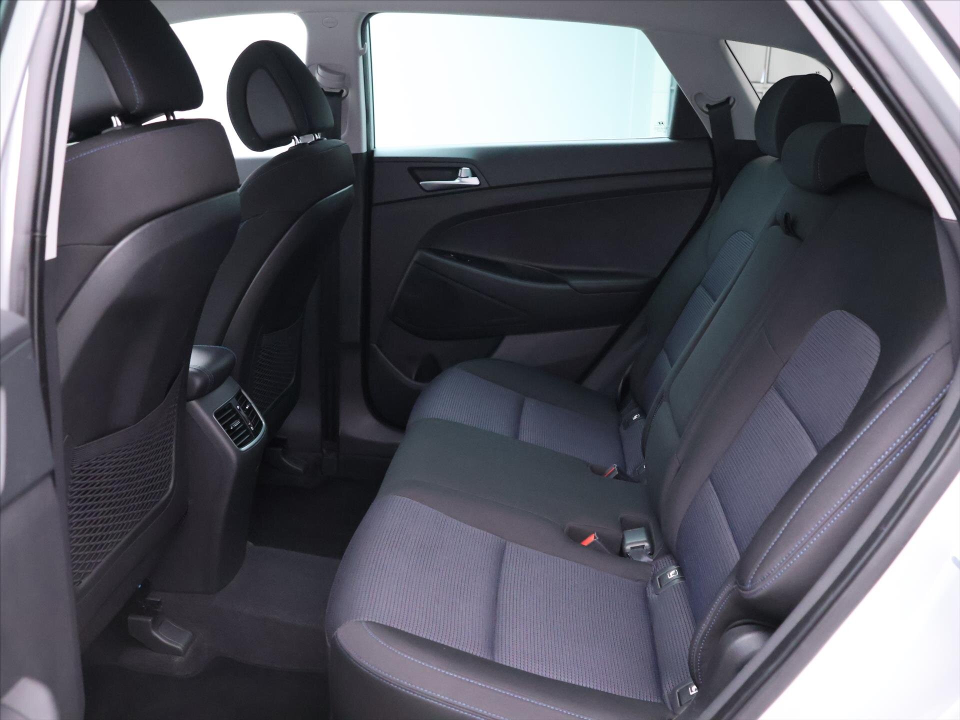 Hyundai Tucson SUV 2,0 l 100 kw