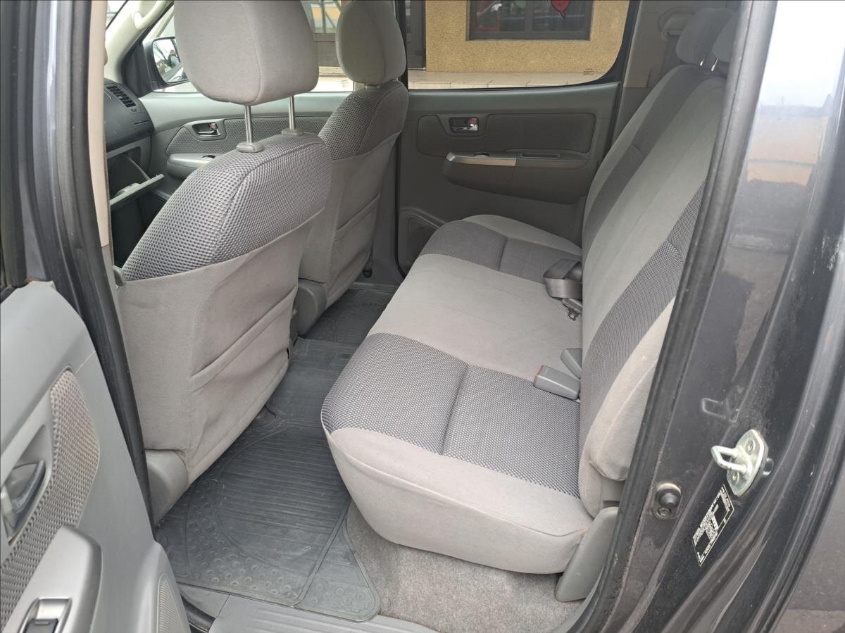 Toyota Hilux Pick-up 2,5 l 106 kw