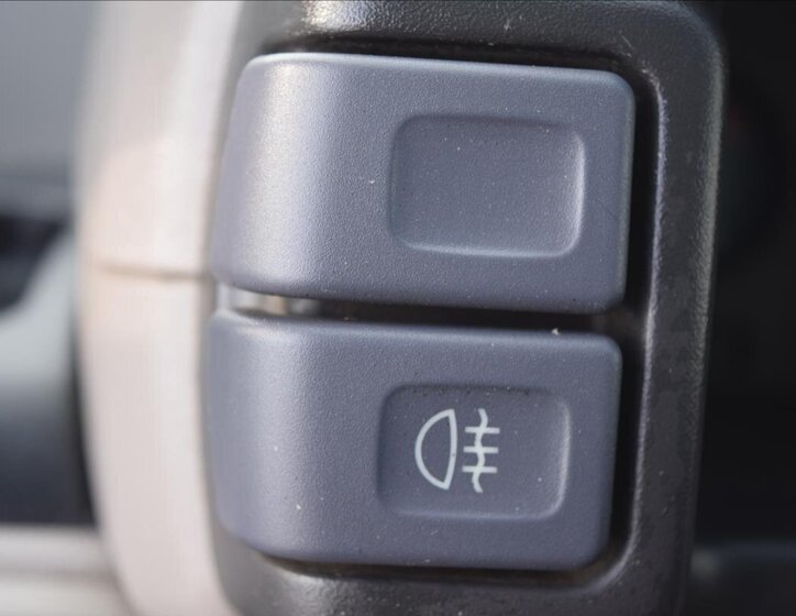 Land Rover Freelander Kombi 2,0 l 71 kw