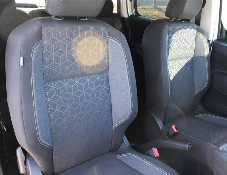 Peugeot Rifter Kombi 1,5 l 96 kw