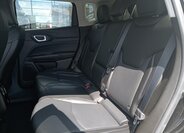 Jeep Compass SUV / Terénní 1,3 l 132 kw