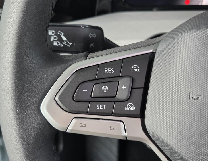 Volkswagen Golf Kombi 1,5 l 110 kw