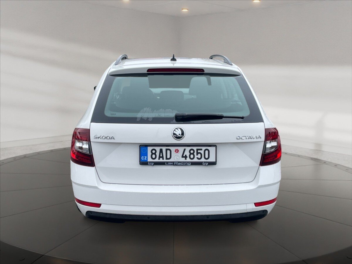 Škoda Octavia Kombi 1,5 l 110 kw