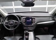 Volvo XC90 13