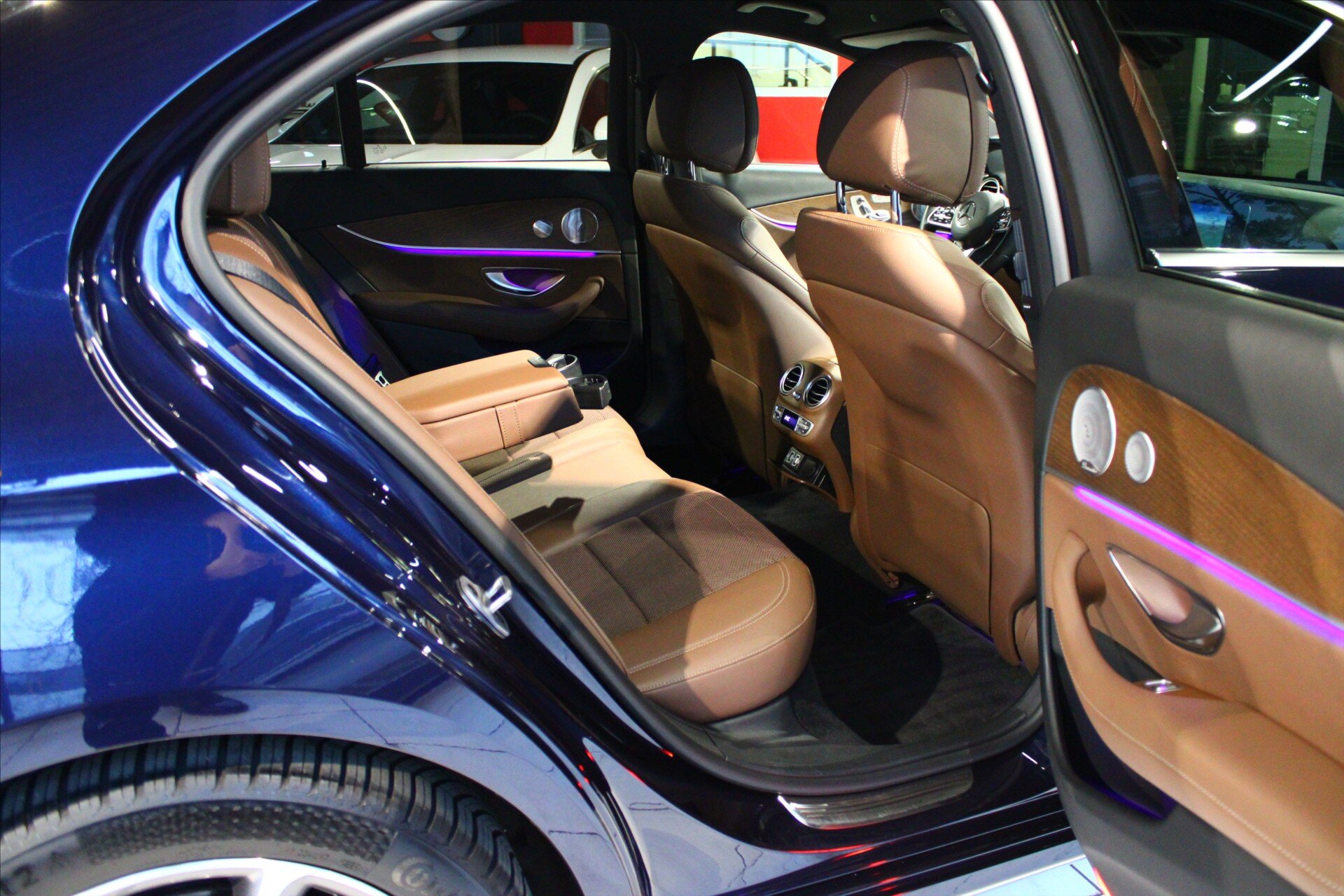 Mercedes-Benz Třídy E Sedan 1,6 l 118 kw