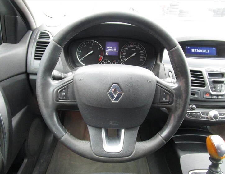 Renault Laguna 8
