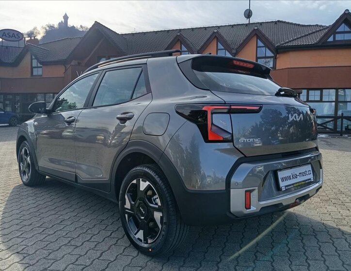 KIA Stonic SUV / Terénní 998,0 74 kw