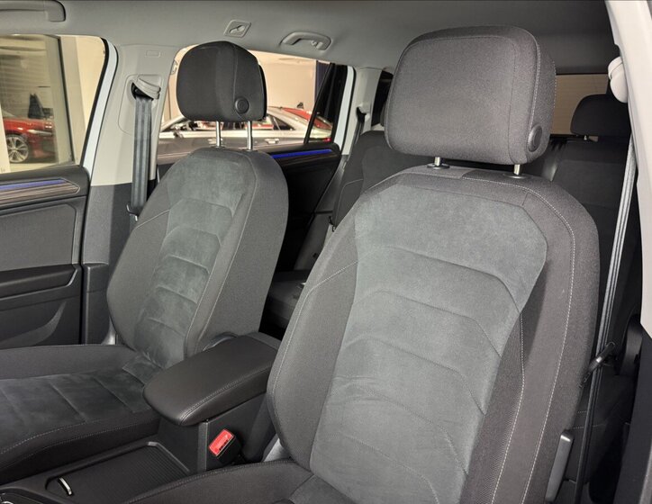 Volkswagen Tiguan Allspace SUV / Terénní 2,0 l 110 kw