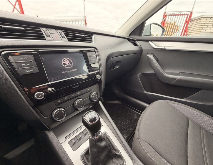 Škoda Octavia Kombi 2,0 l 110 kw