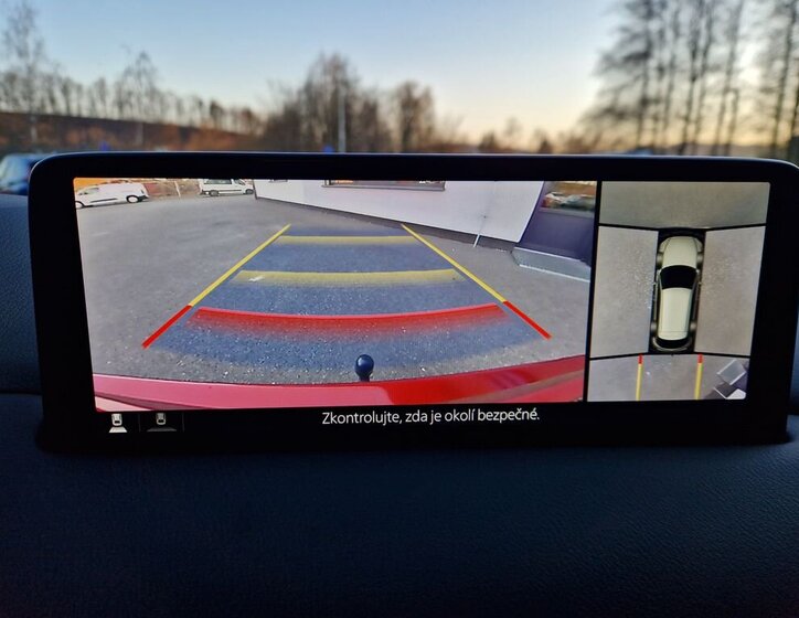 Mazda CX-5 SUV / Terénní 2,5 l 143 kw