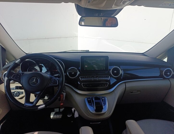 Mercedes-Benz Třídy V MPV 2,1 l 140 kw