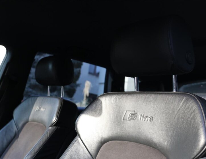 Audi Q7 Kombi 3,0 l 176 kw