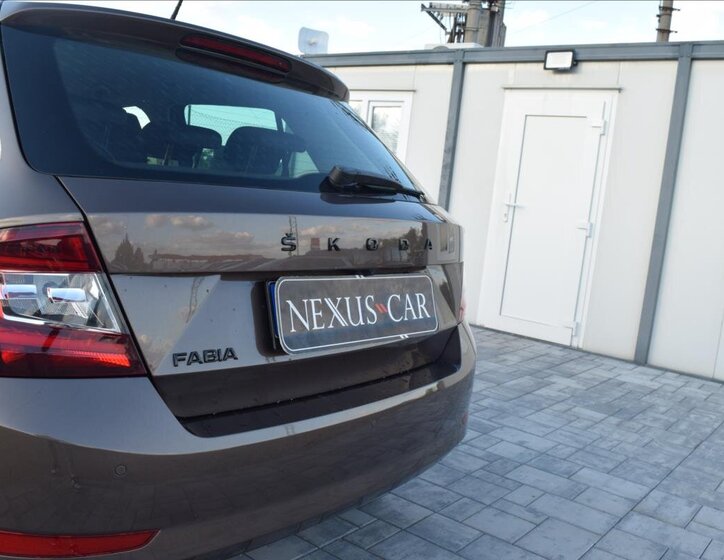 Škoda Fabia 12