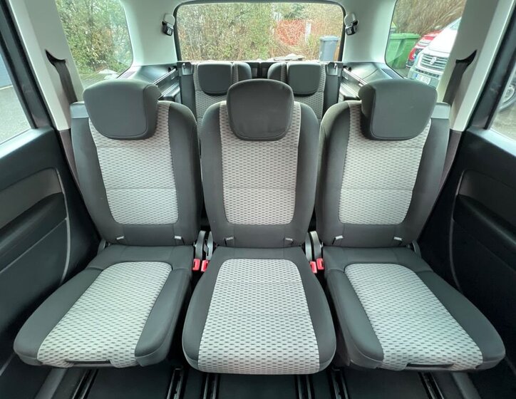 Volkswagen Sharan MPV 2,0 l 103 kw