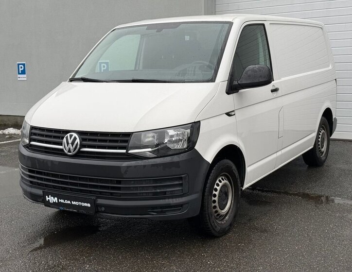 Volkswagen Transporter 1
